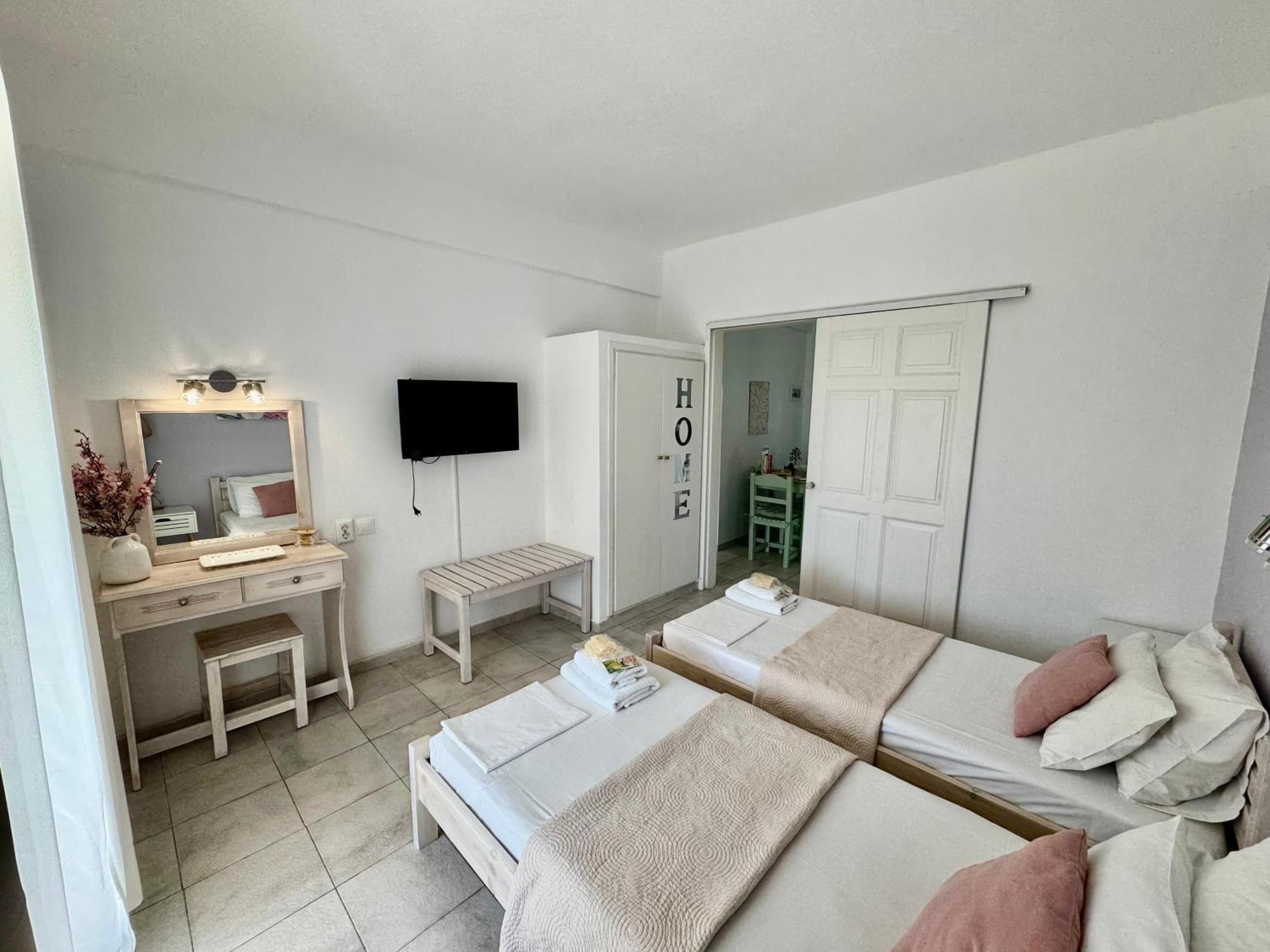 Sungate Villas Almiros Beach Exterior foto