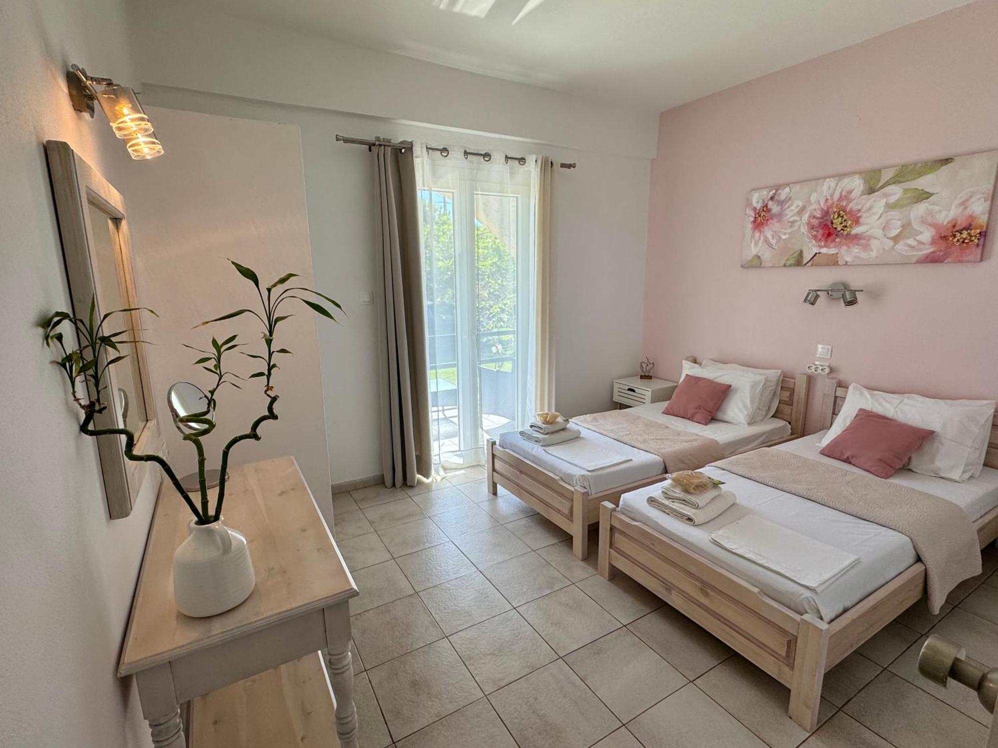 Sungate Villas Almiros Beach Exterior foto